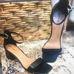 Abound square open toe heel